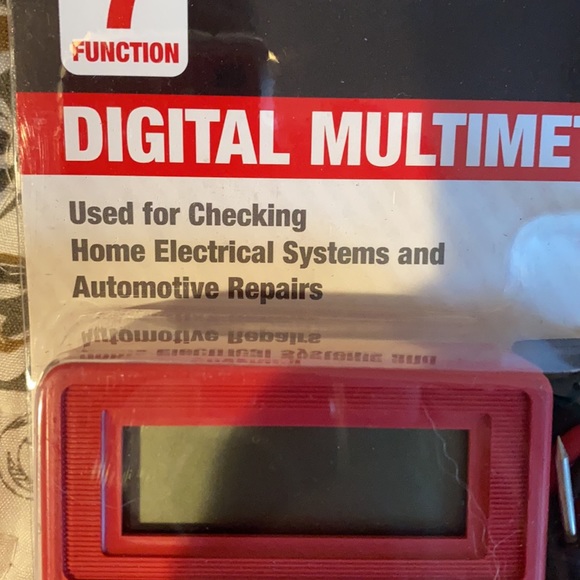 NEW 7-Function Digital Multimeter - Picture 5 of 5